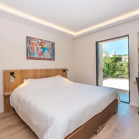 Ohana, A Villa Gassin